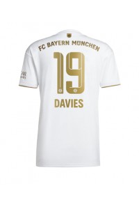 Fotbalové Dres Bayern Munich Alphonso Davies #19 Venkovní Oblečení 2022-23 Krátký Rukáv